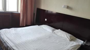 Juhe Express Hotel Luoyang Tianjin Road Екстер'єр фото