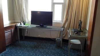 Juhe Express Hotel Luoyang Tianjin Road Екстер'єр фото