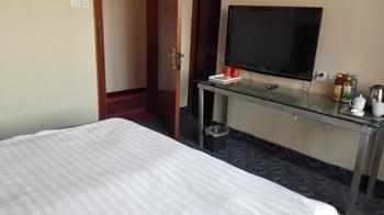 Juhe Express Hotel Luoyang Tianjin Road Екстер'єр фото